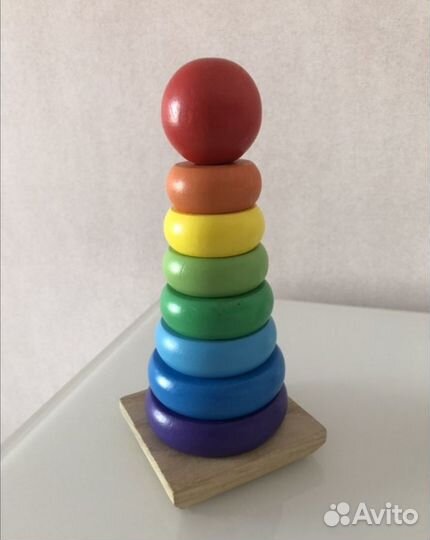 Деревянная пирамидка