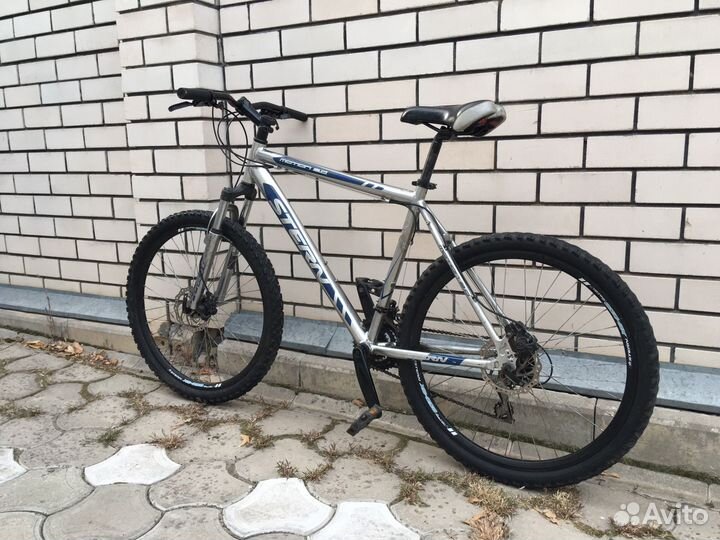 Велосипед горный Stern Motion 2.0 26