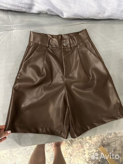 Шорты женские кожаные