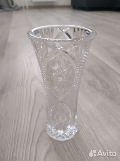 Ваза для цветов хрустальная,в упаковке