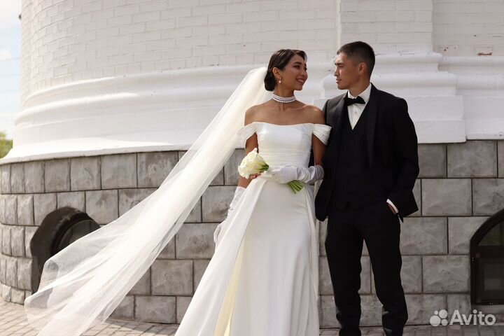 Свадебное платье