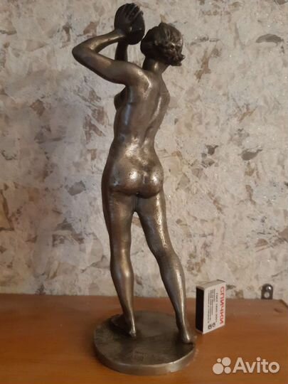 Скульптура статуэтка метательница диска СССР