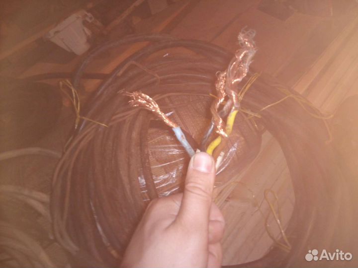 Кабель, повод 380