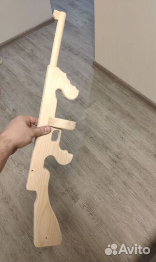 Пистолет-пулемёт Томпсона (Tommy Gun) дерево