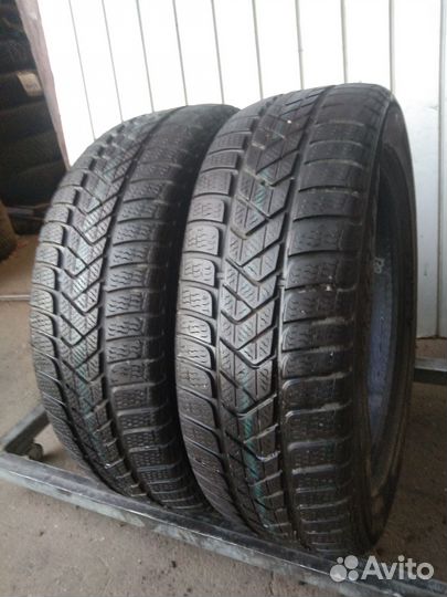 Pirelli Winter Sottozero 3 205/55 R17