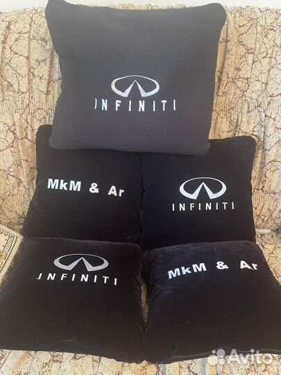 Подушки Инфинити