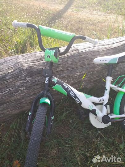 Велосипед детский зеленый