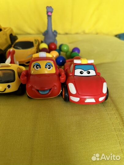 Игрушки машинки пакетом