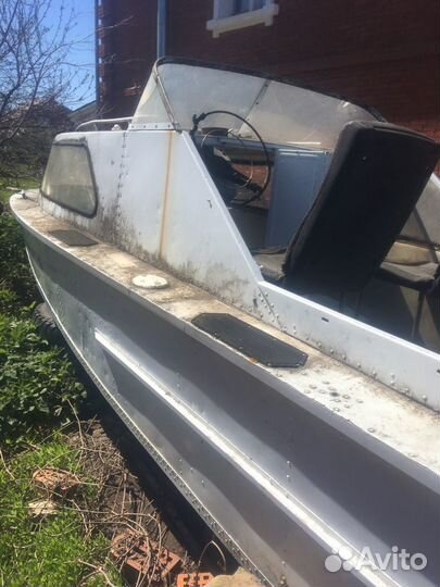 Катер прогулочный 