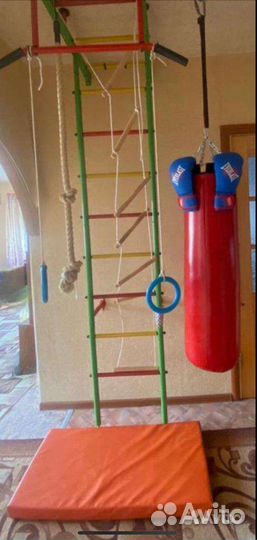 Шведская стенка с турником, мешок набивной
