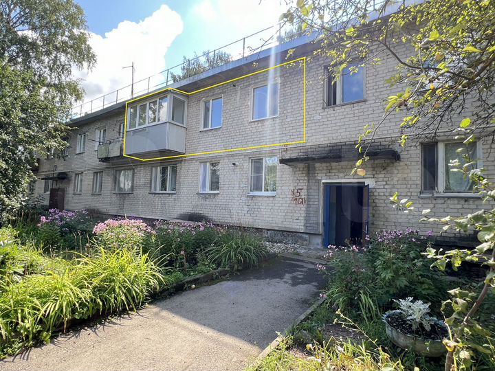 2-к. квартира, 64 м², 2/2 эт.