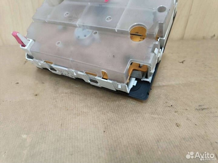 Панель приборов (щиток) Daihatsu Hijet