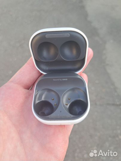 Кейс для наушников Samsung galaxy buds 2