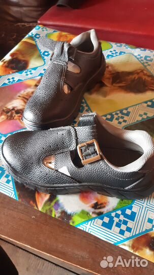 Ботинки,сандали рабочие