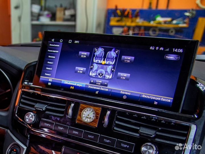 Автомагнитола Toyota Land Cruiser 200 на Android