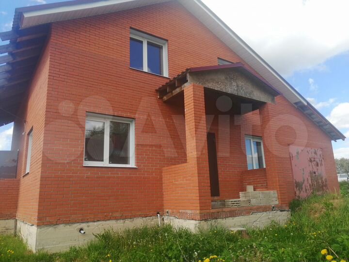 Дом 252 м² на участке 6 сот.