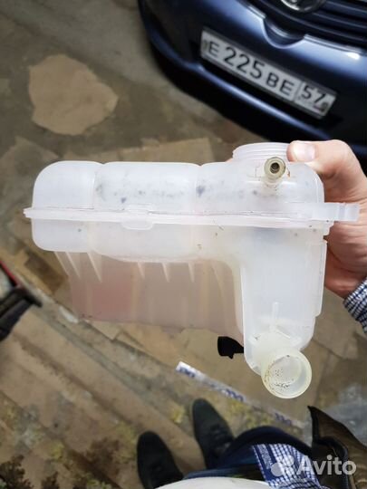 Расширительный бачок opel astra j