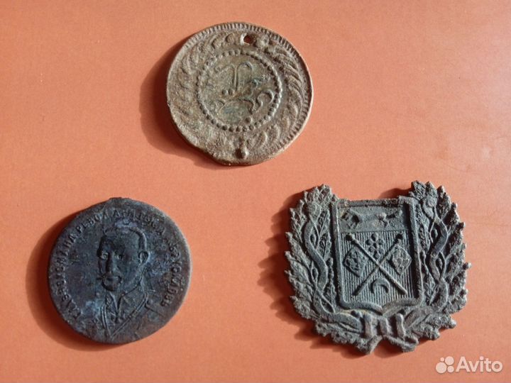 Кокарда, жетон, копанина, старина