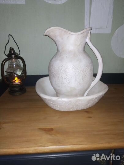 Кувшин и чаша умывальные декоративные