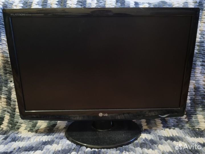 Монитор LG