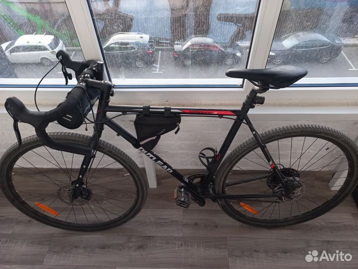 Шоссейный велосипед outleap