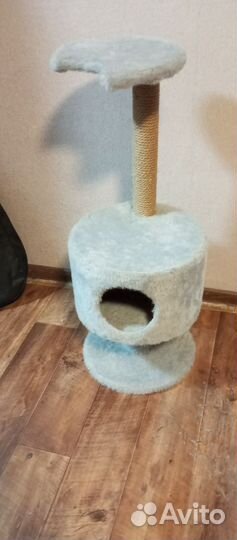 Домик для кошки с когтеточкой бу