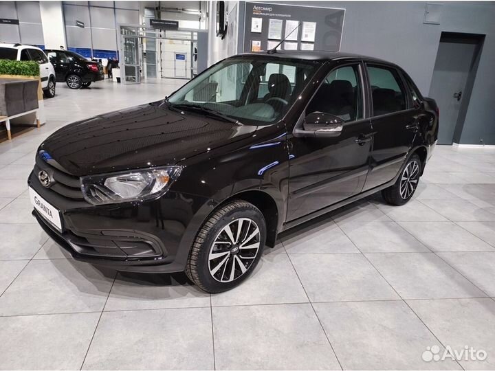 LADA Granta 1.6 МТ, 2023