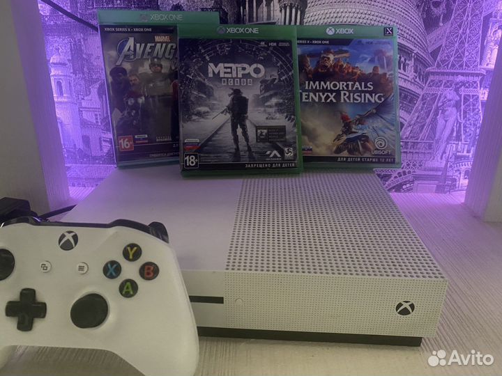 Xbox One s 1tb + игры