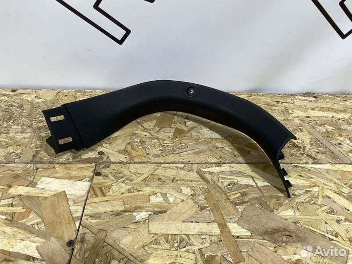 Обшивка крышки багажника левая Bmw 1-Series F20 До