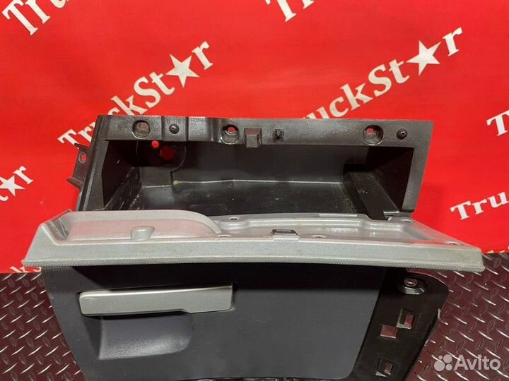 Бардачок Renault T