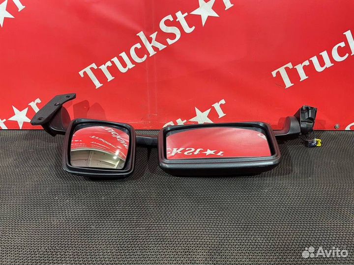 Зеркало заднего вида боковое левое Renault T