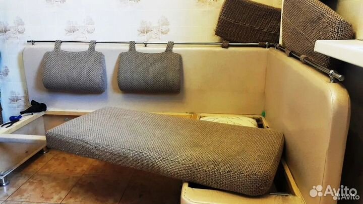 Перетяжка, ремонт, обивка мягкой мебели, кресел