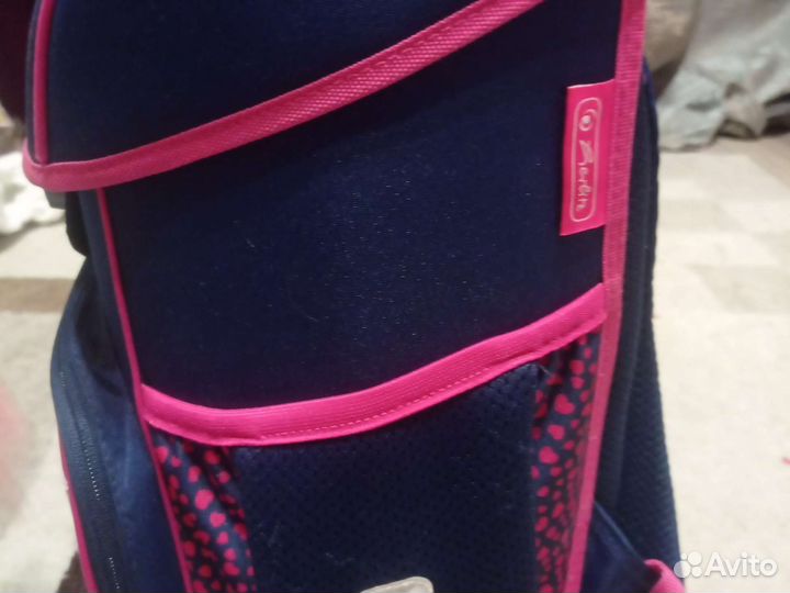 Рюкзак школьный для девочки