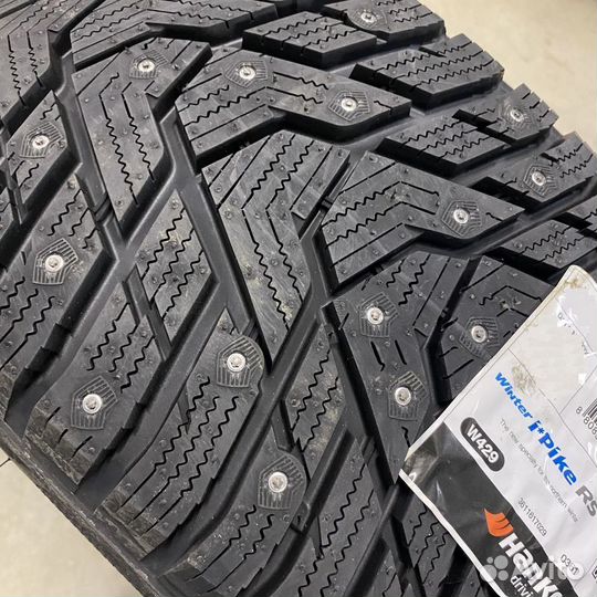 Hankook Winter I'Pike RS2 W429 215/55 R18 99T