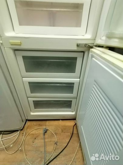 Холодильник Samsung no frost с гарантией
