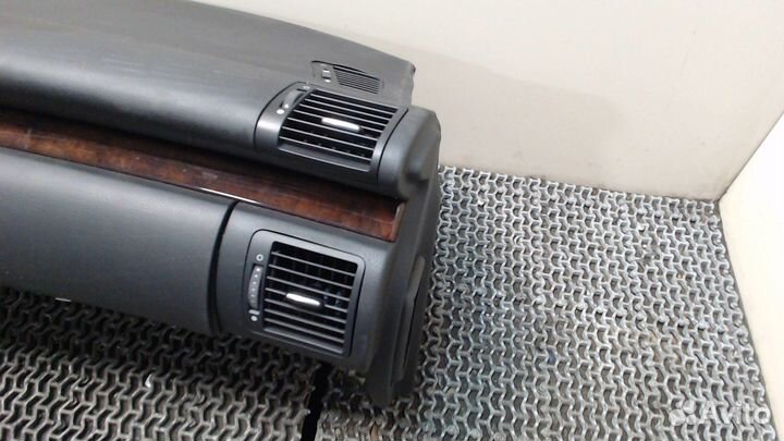 Панель передняя салона Audi A8 (D2), 2001