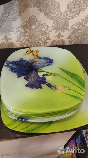 Набор тарелок