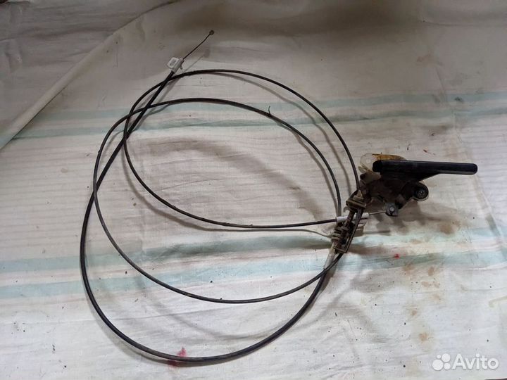 Трос крышки багажника Nissan Almera N15