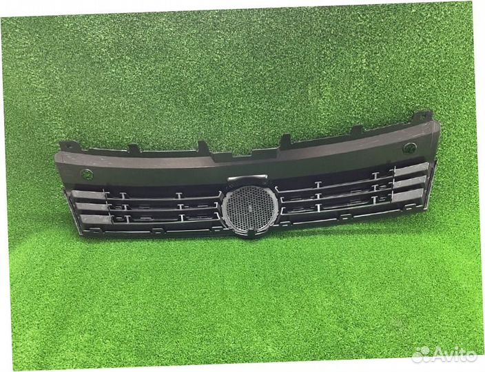 Решетка радиатора Поло