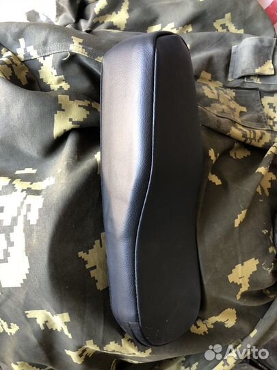 Подлокотник для лада веста