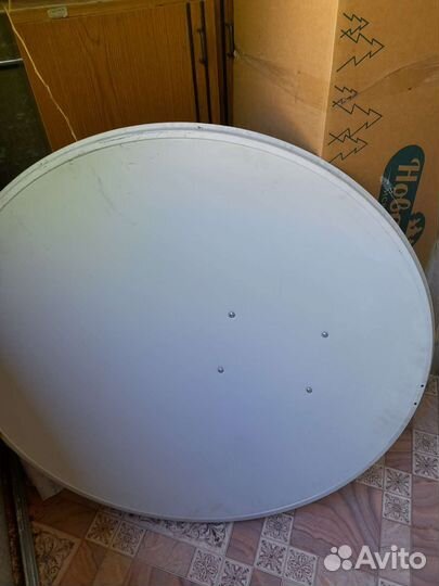 Антенна спутниковая