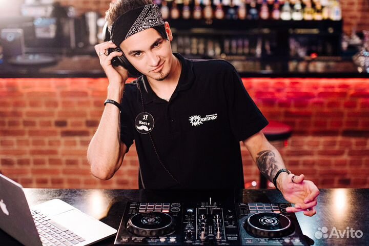 Диджей (DJ)