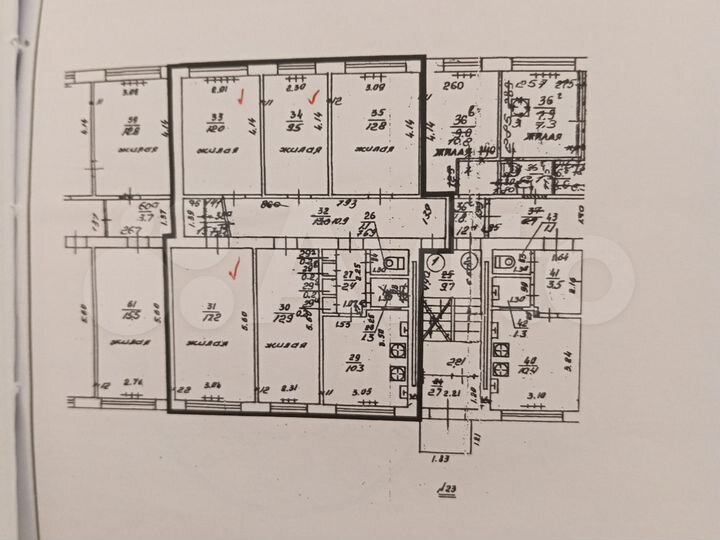 Комната 40 м² в 5-к., 1/2 эт.