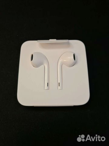 Наушники Apple earPods lightning