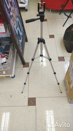 Селфи-трипод. Штатив для телефона, фотоаппарата