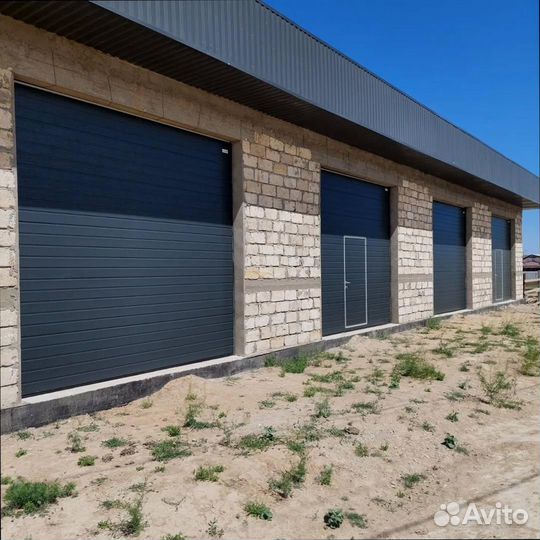 Секционные подъемные ворота доставка и монтаж