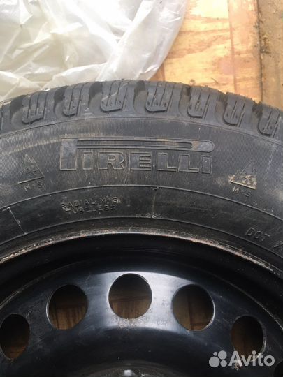 Колесо в сборе (шипы) 195/65/R15