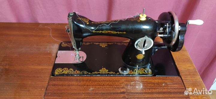 Швейная машинка