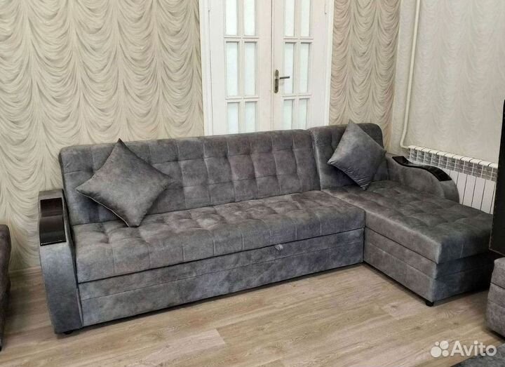 Угловой диван раскладной на заказ