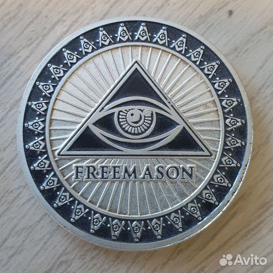 Монета freemason